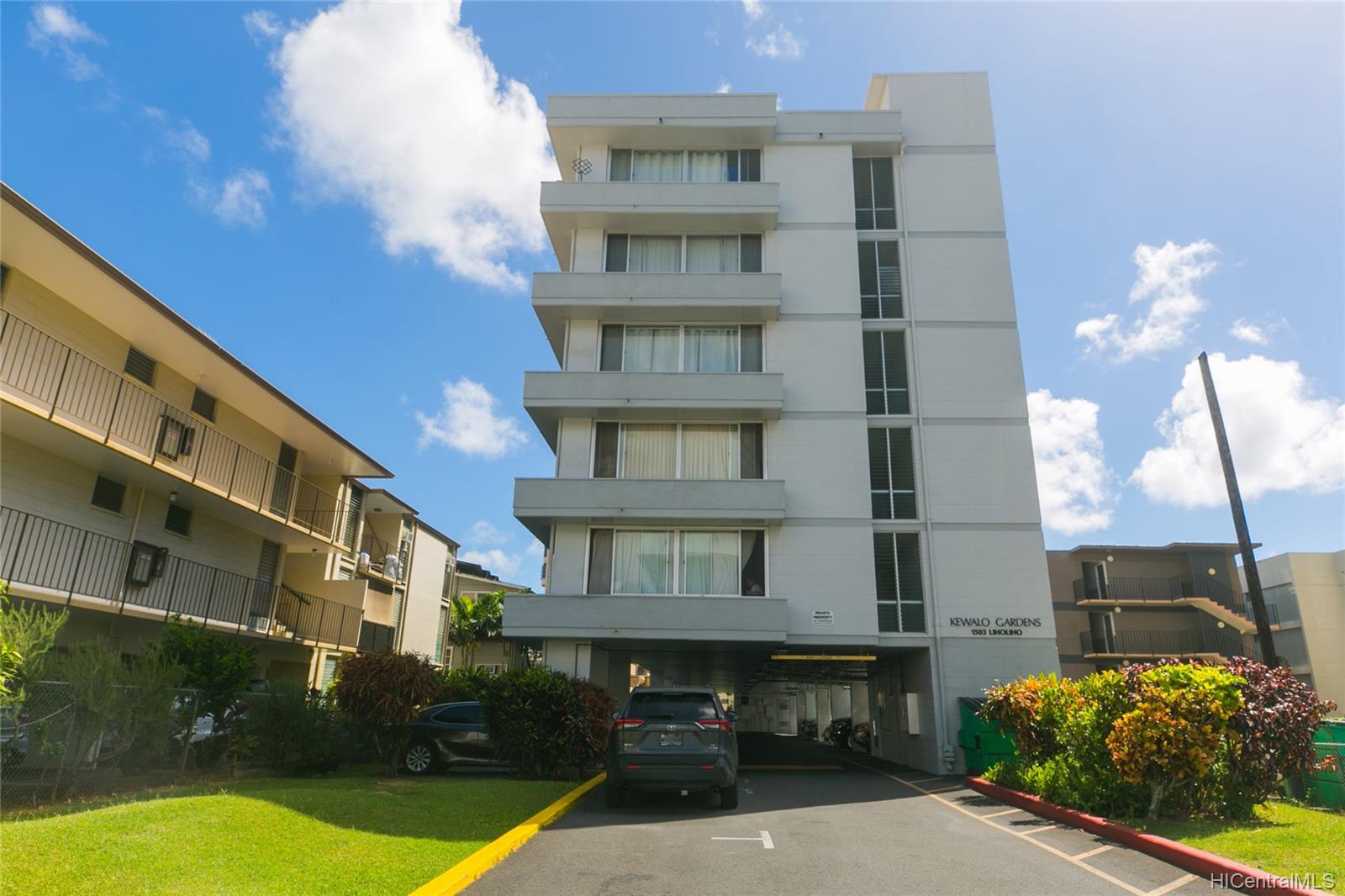 1503 Liholiho Street #206, Honolulu, HI 96822