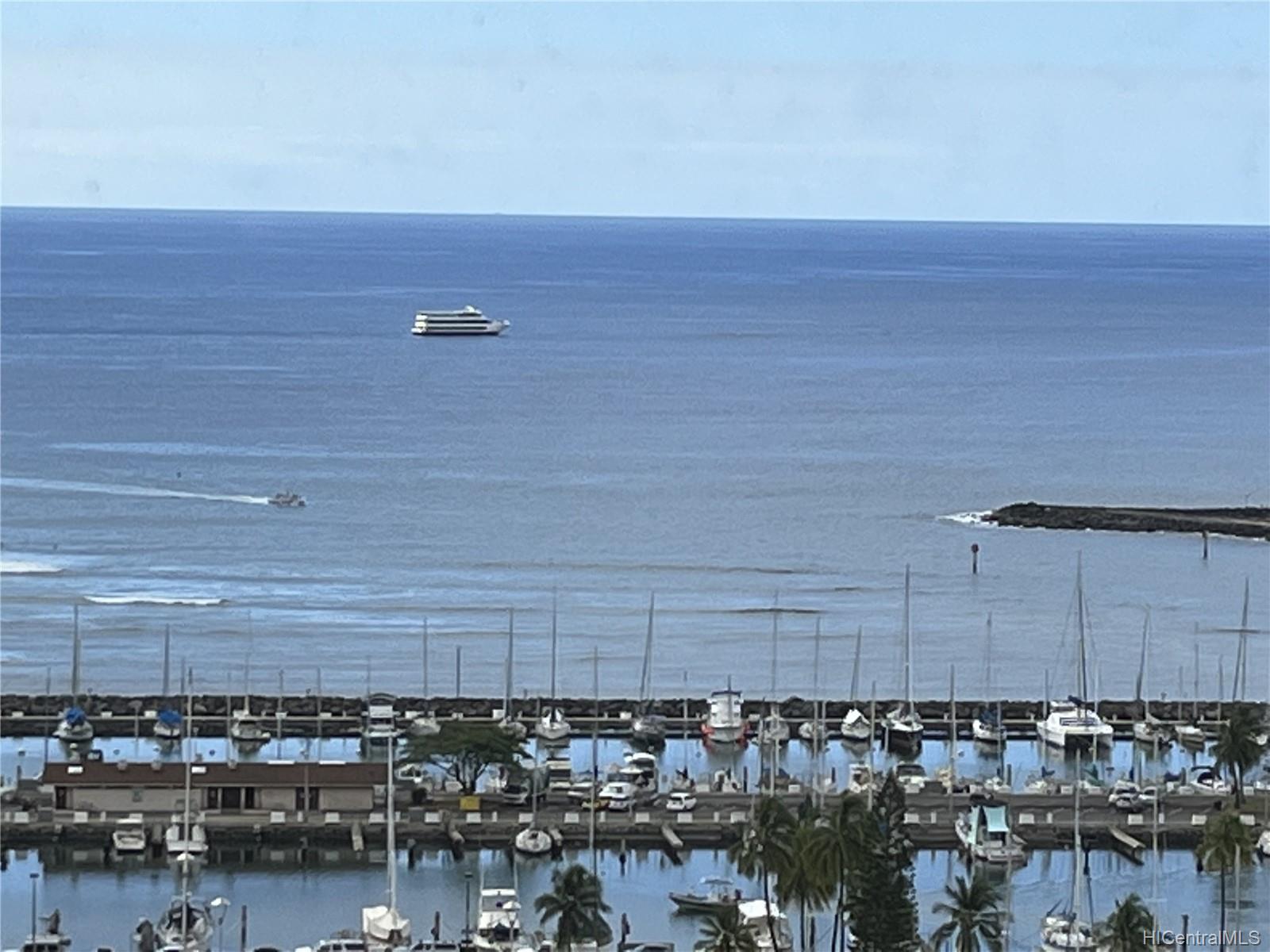 1778 Ala Moana Boulevard #2420, Honolulu, HI 96815