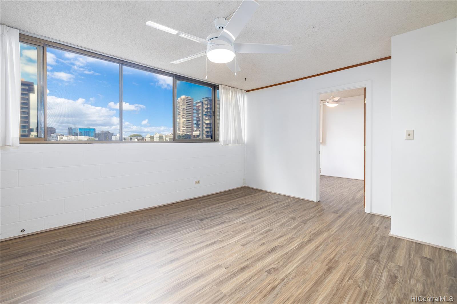 1040 Kinau Street #1007, Honolulu, HI 96814