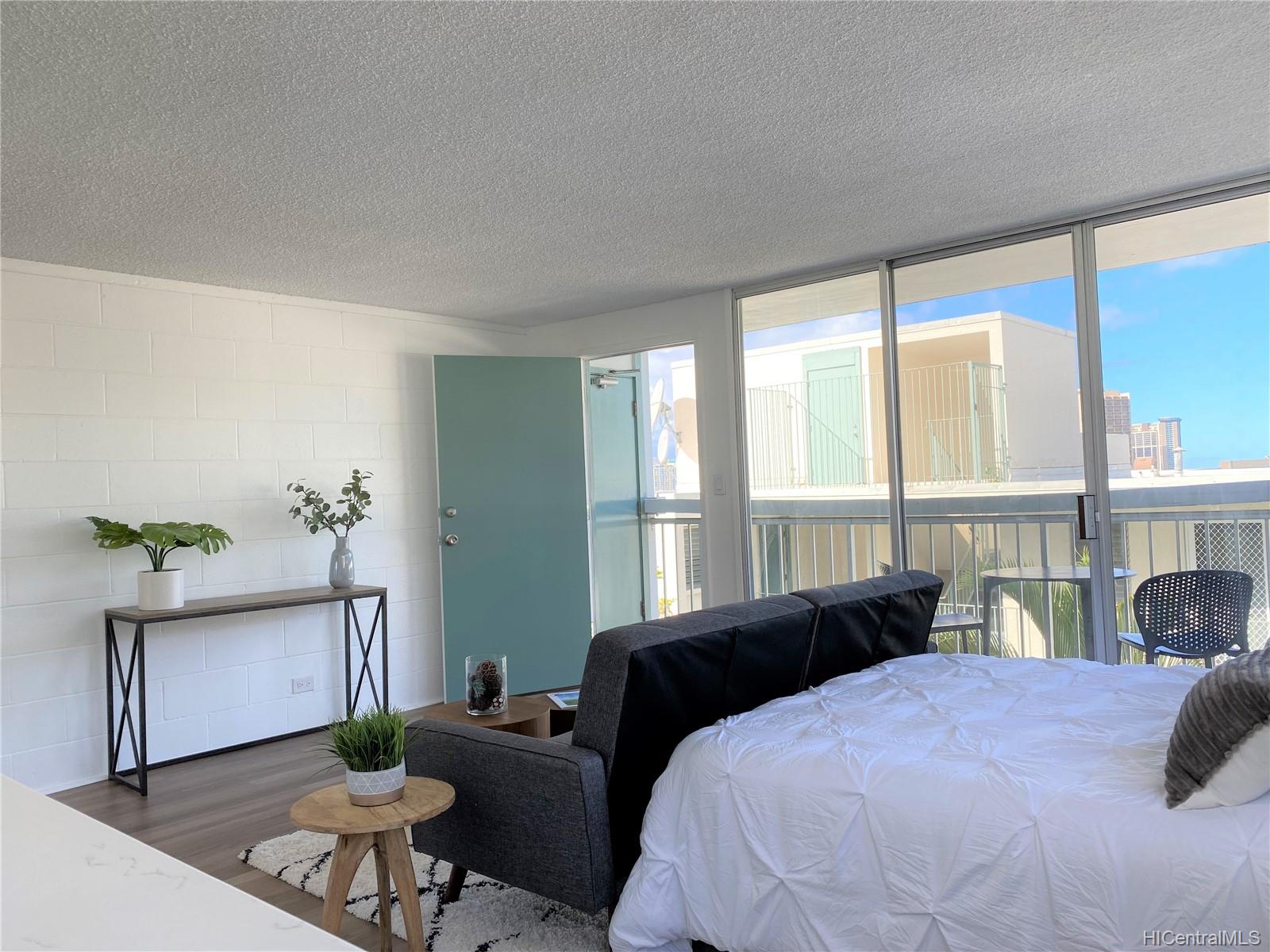 1025 Maunaihi Place #306, Honolulu, HI 96822