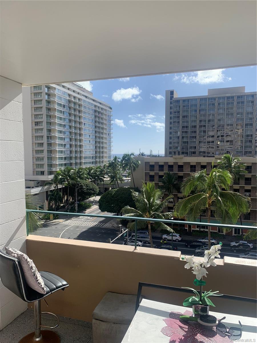 1720 Ala Moana Boulevard #803B, Honolulu, HI 96815