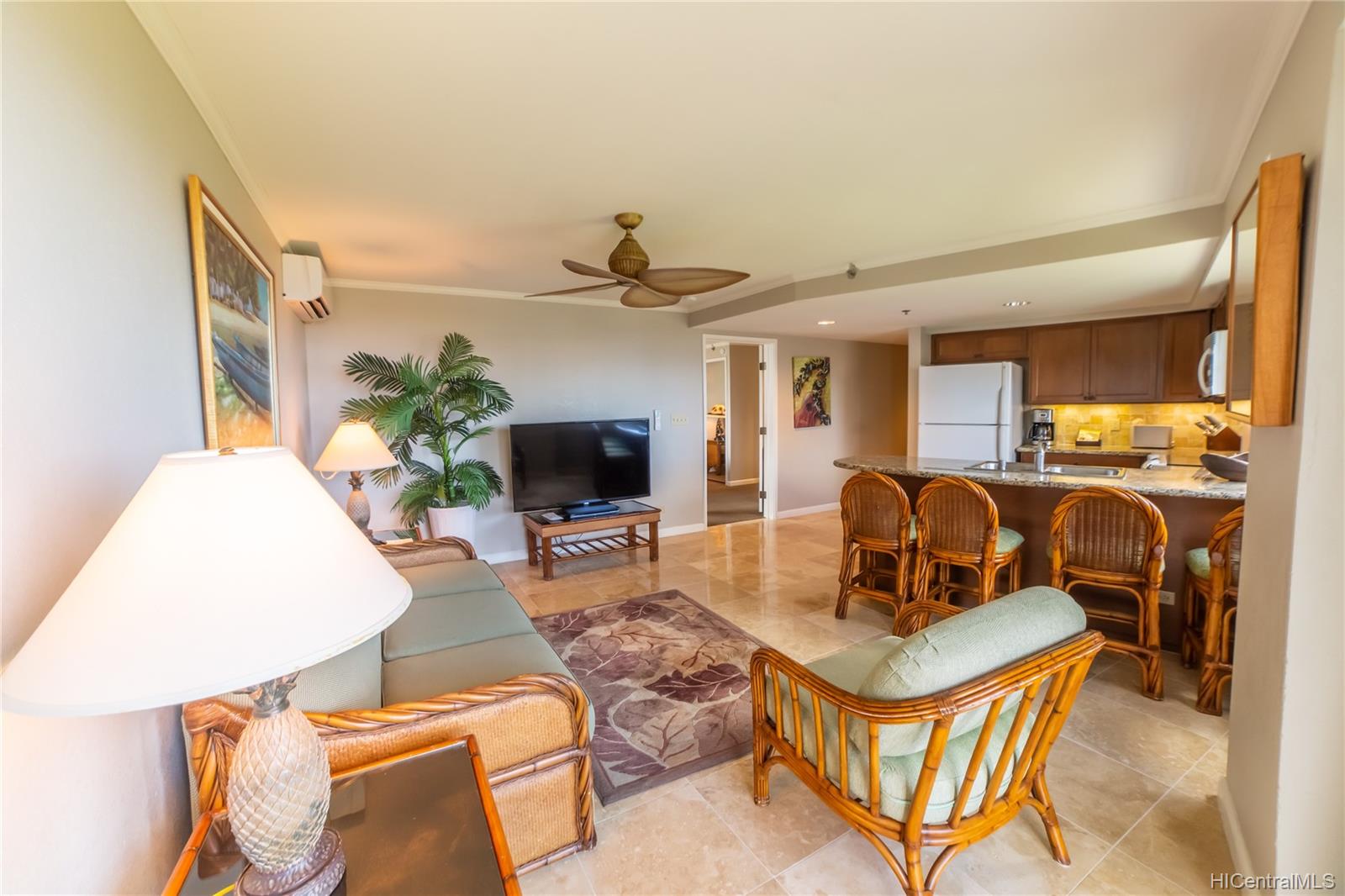 2045 Kalakaua Avenue #1506, Honolulu, HI 96815