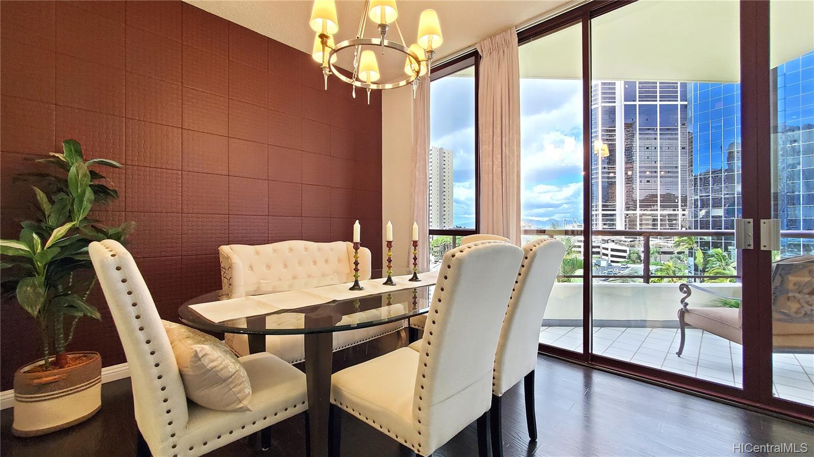 725 Kapiolani Boulevard #817, Honolulu, HI 96813