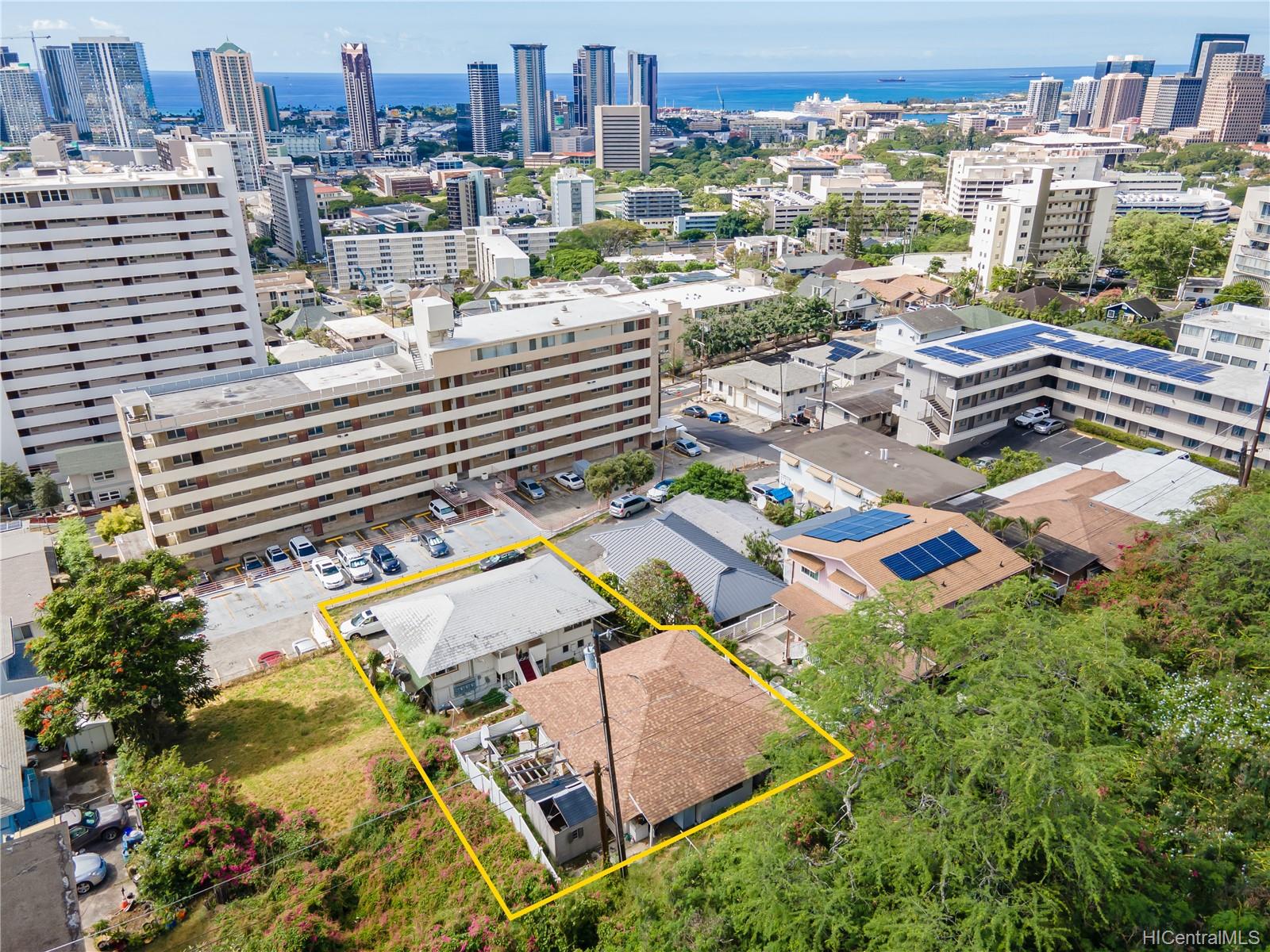 1615 Emerson Street #B1, Honolulu, HI 96813