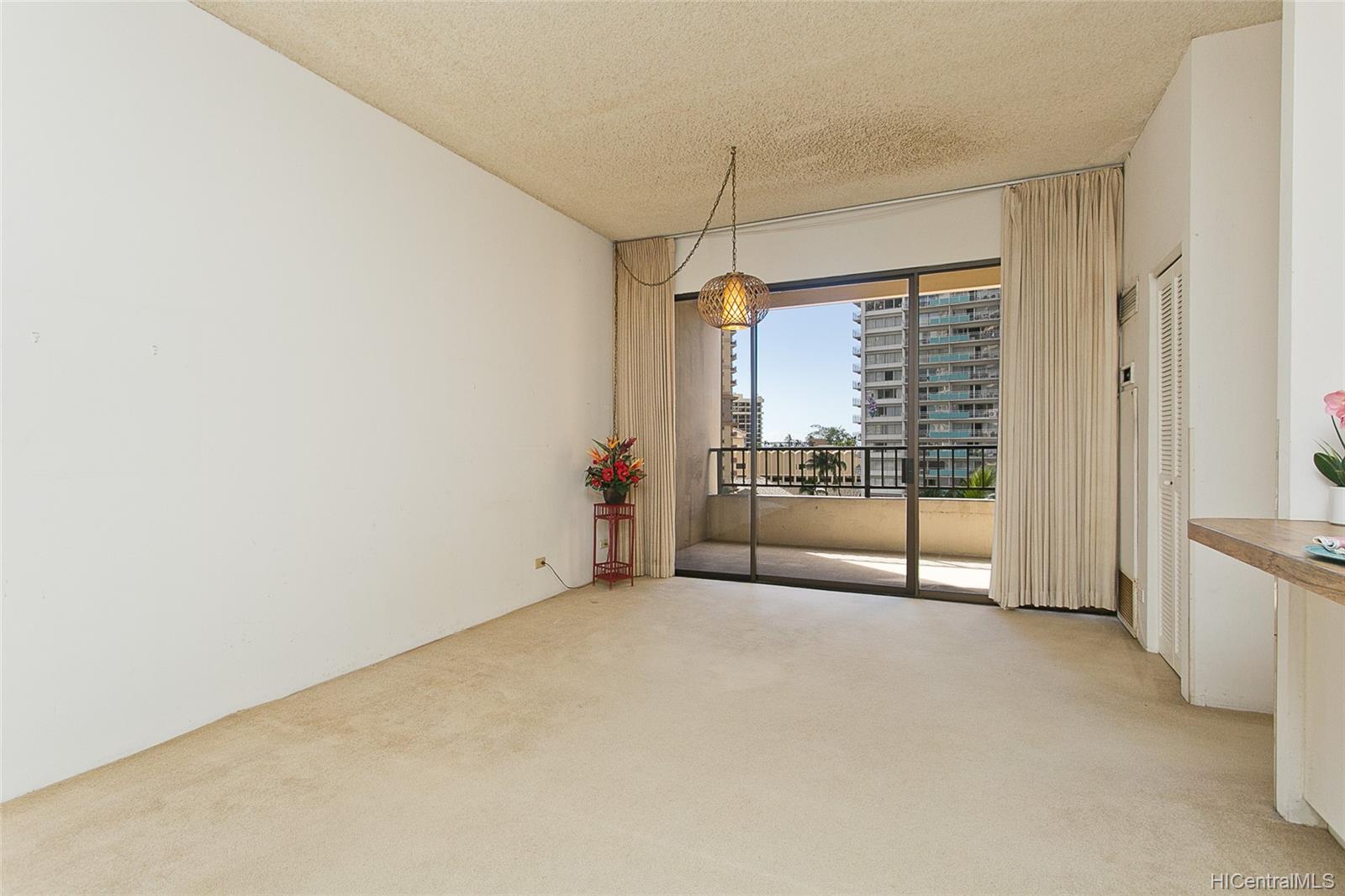 1778 Ala Moana Boulevard #1012, Honolulu, HI 96815