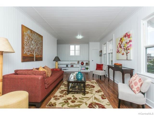 734 B Hanole Place Honolulu, HI 96816