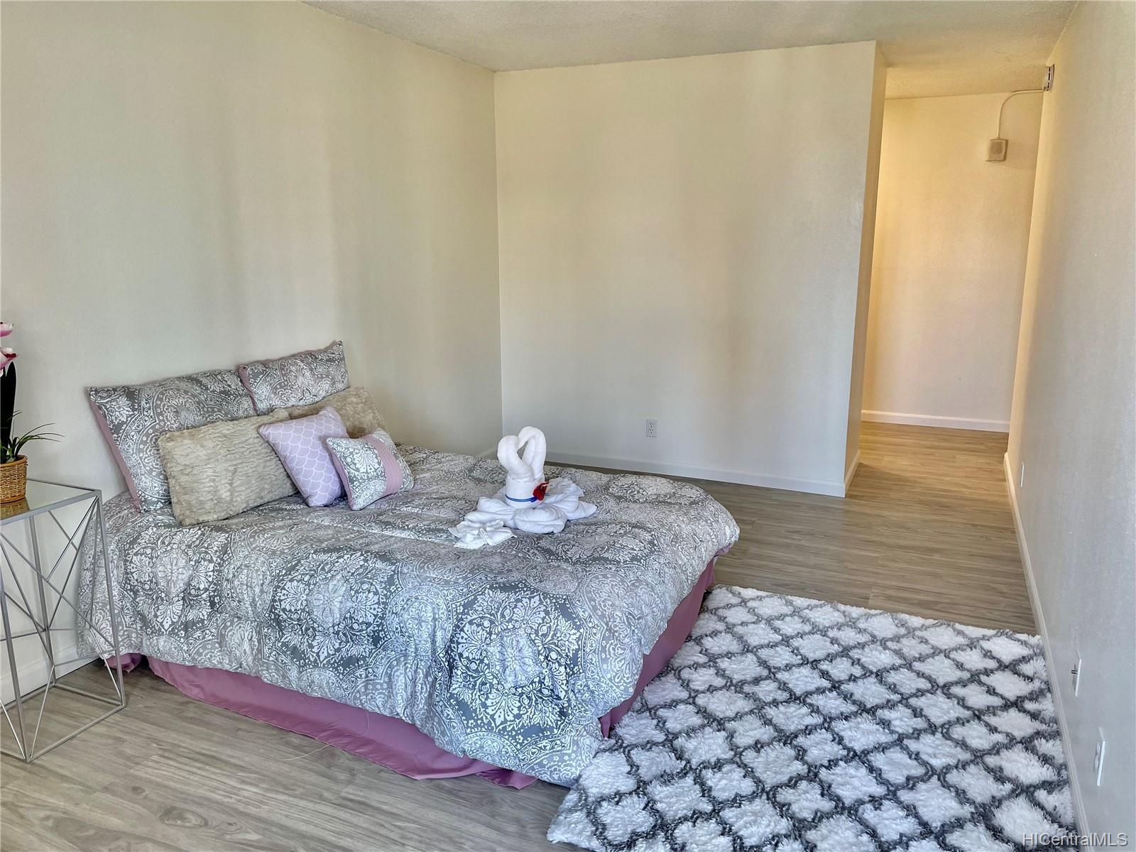 55 Kukui Street #1302, Honolulu, HI 96813