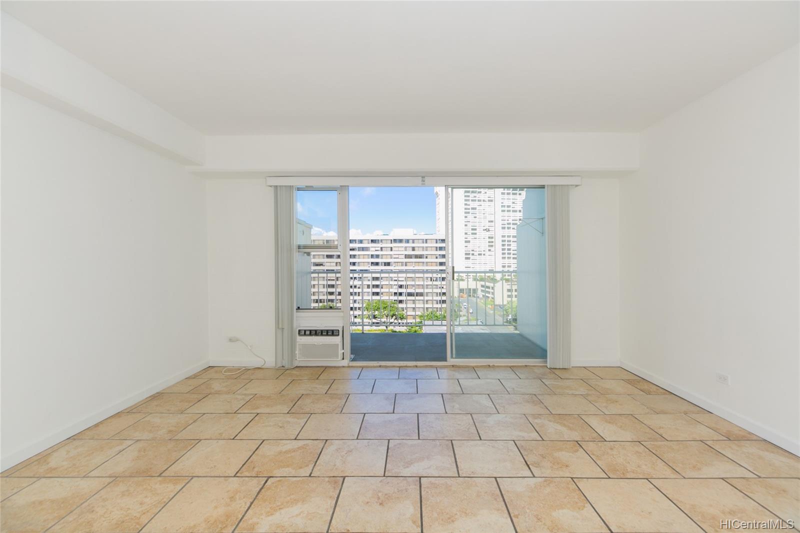 1333 Heulu Street #1004, Honolulu, HI 96822