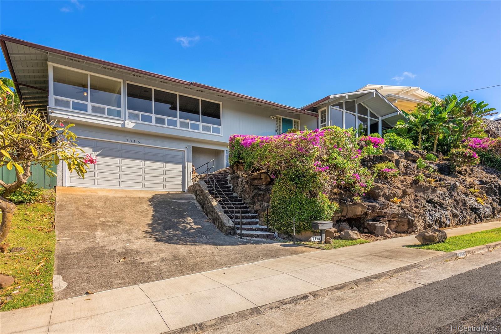 1356 Laukahi Street Honolulu, HI 96821