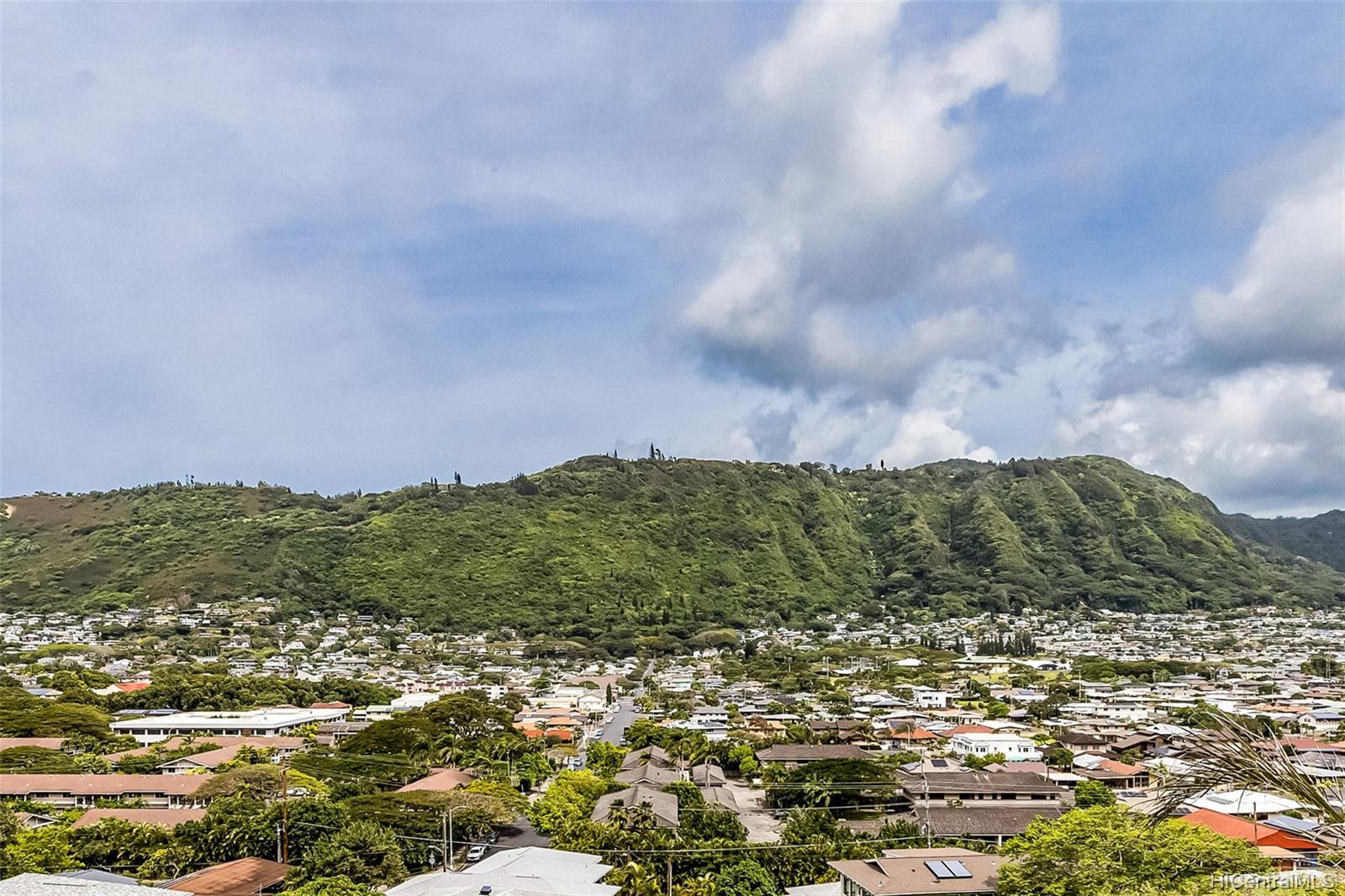 2961 Kalawao Place #D, Honolulu, HI 96822