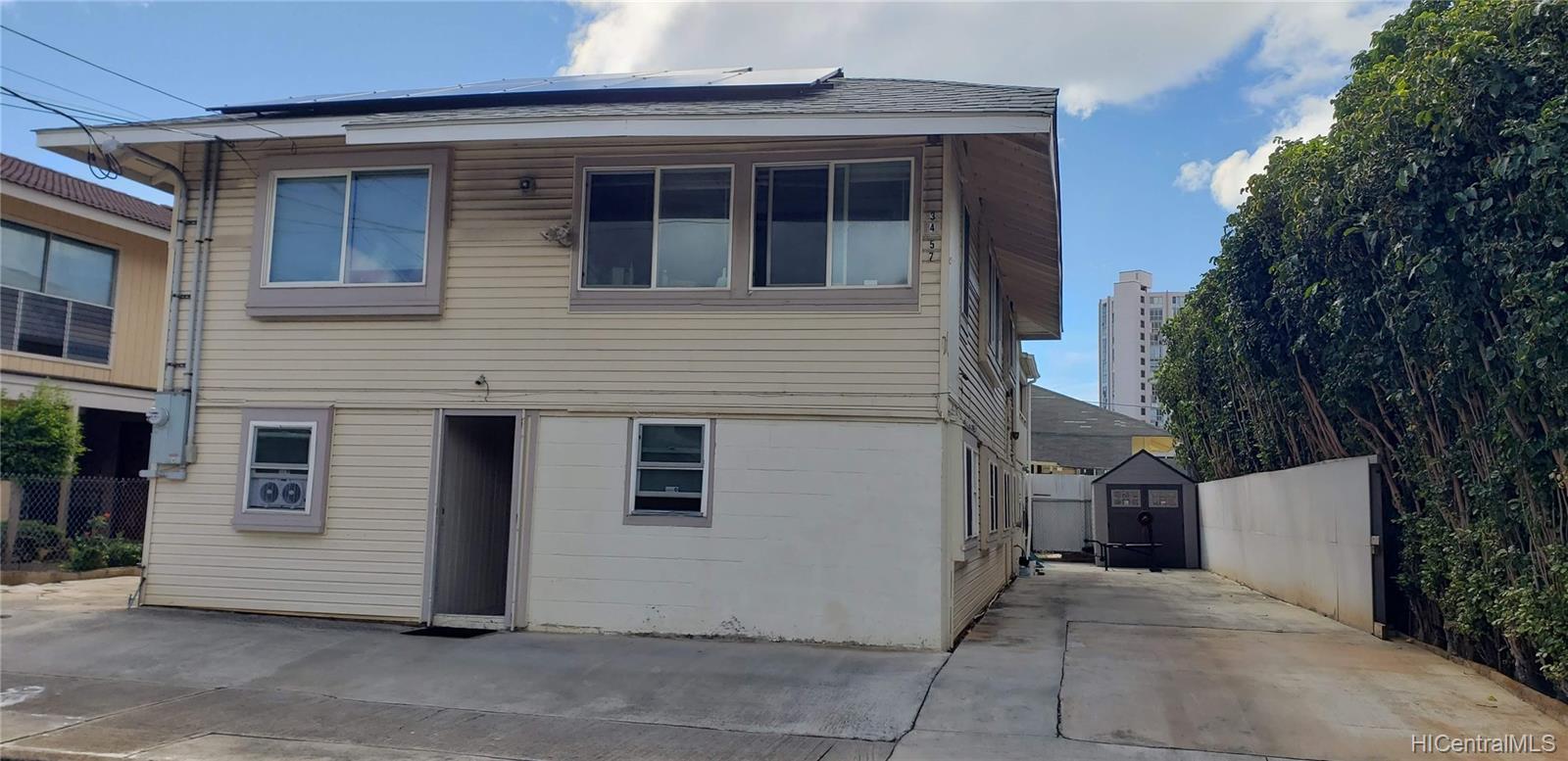 3457 Keanu Street Honolulu, HI 96816