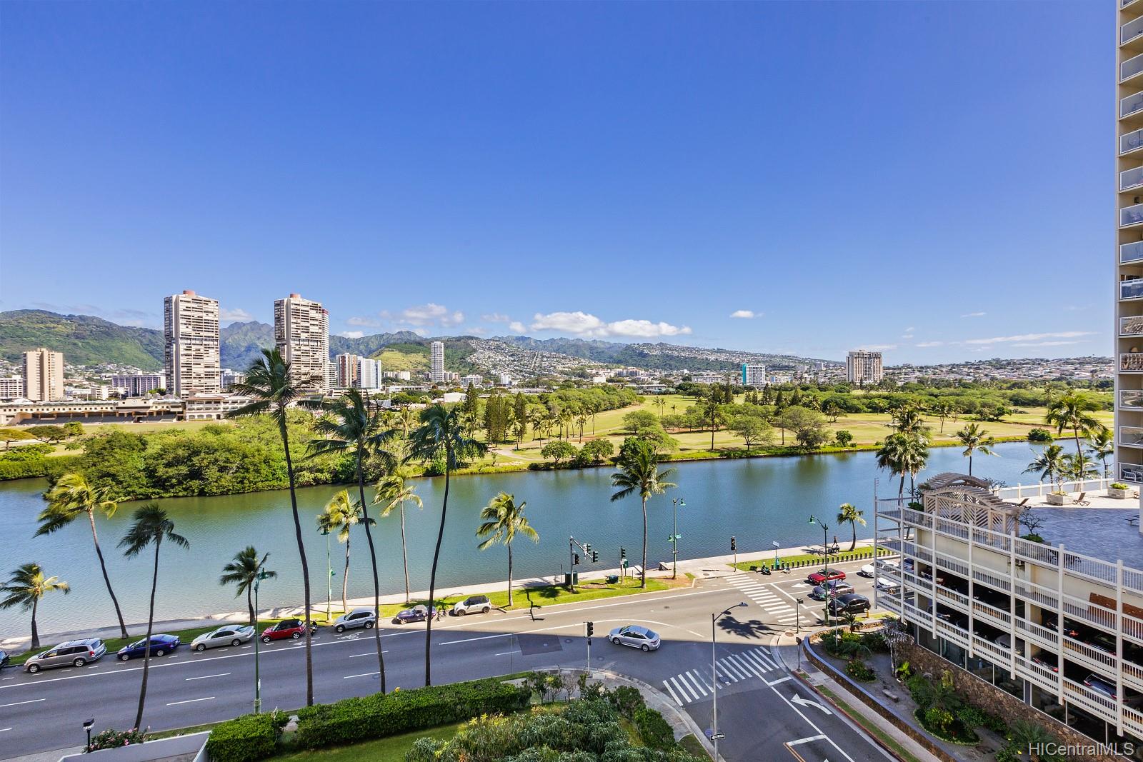 440 Seaside Avenue #804, Honolulu, HI 96815