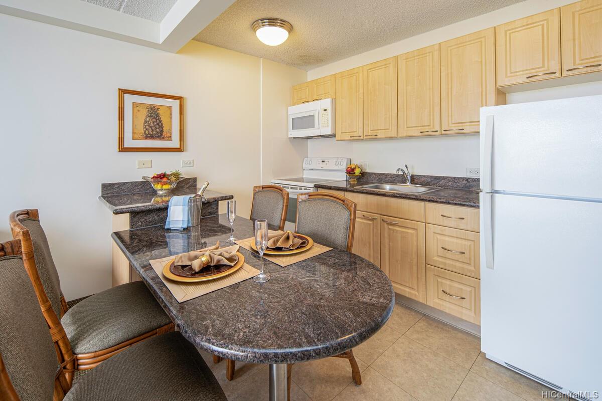 229 Paoakalani Avenue #2308, Honolulu, HI 96815