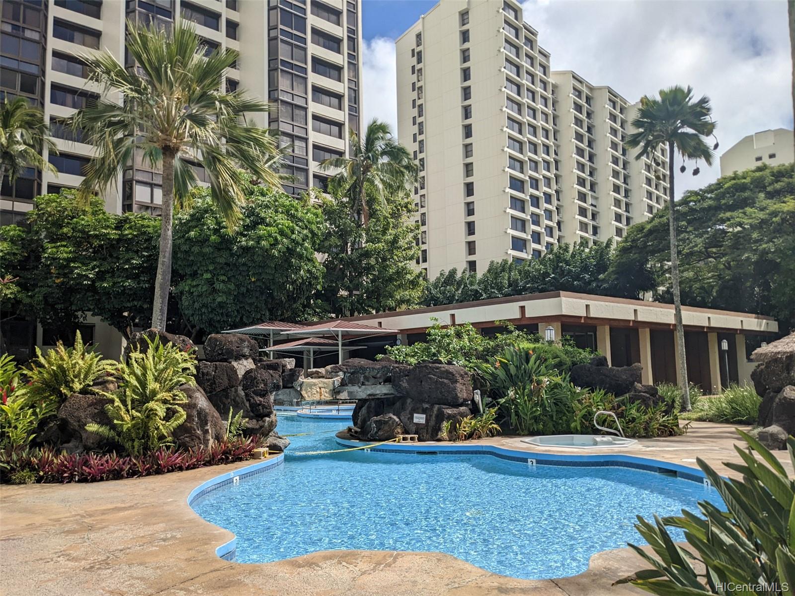 501 Hahaione Street #1/10J, Honolulu, HI 96825