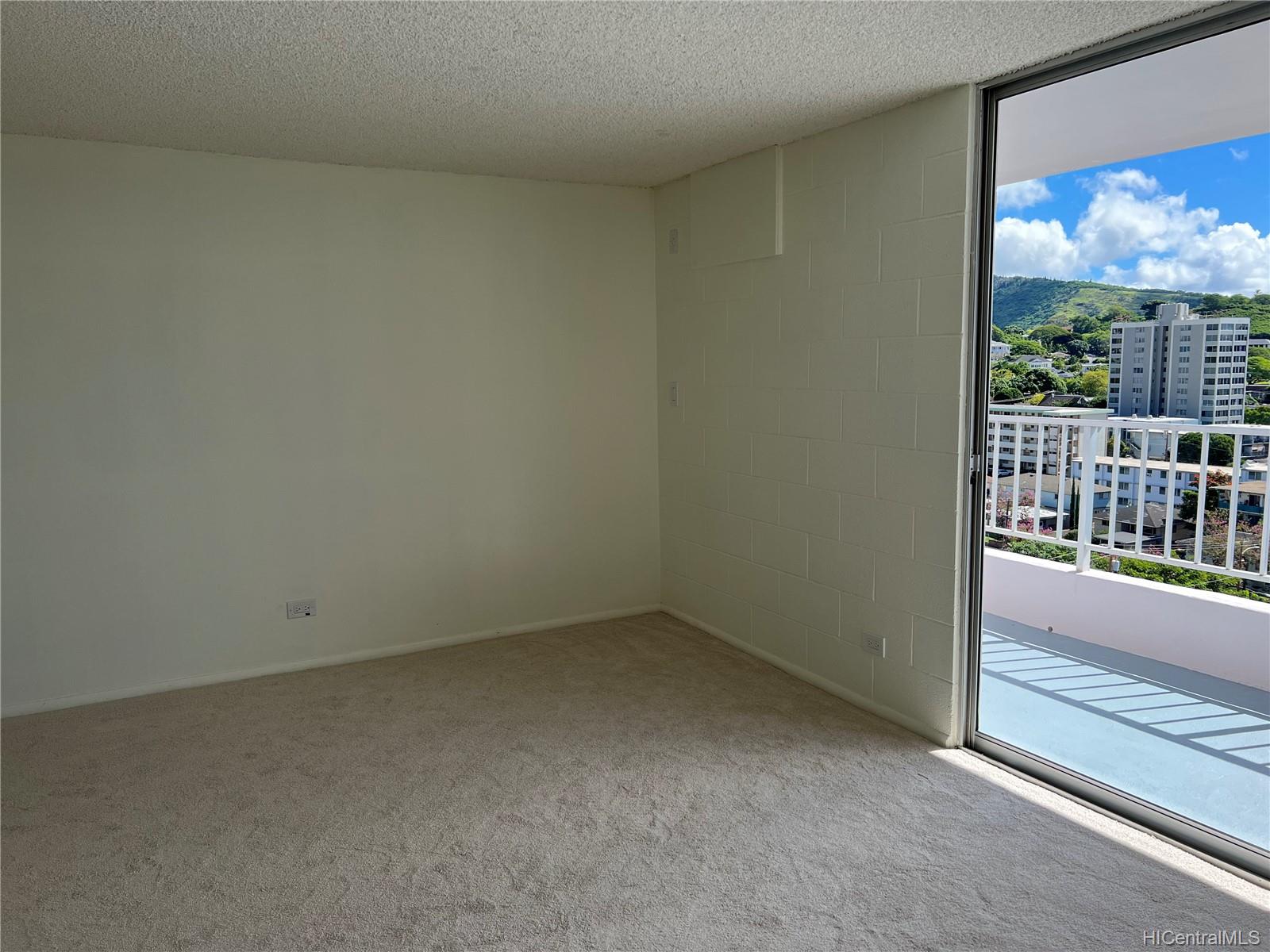 1419 Dominis Street #1105, Honolulu, HI 96822