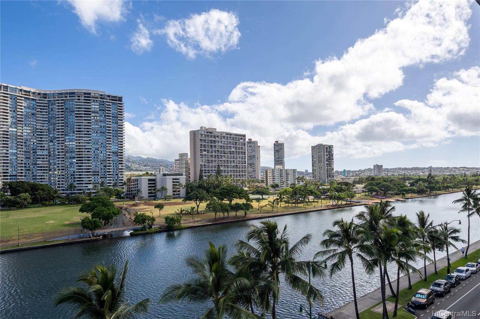 2015 Ala Wai Boulevard #6B, Honolulu, HI 96815