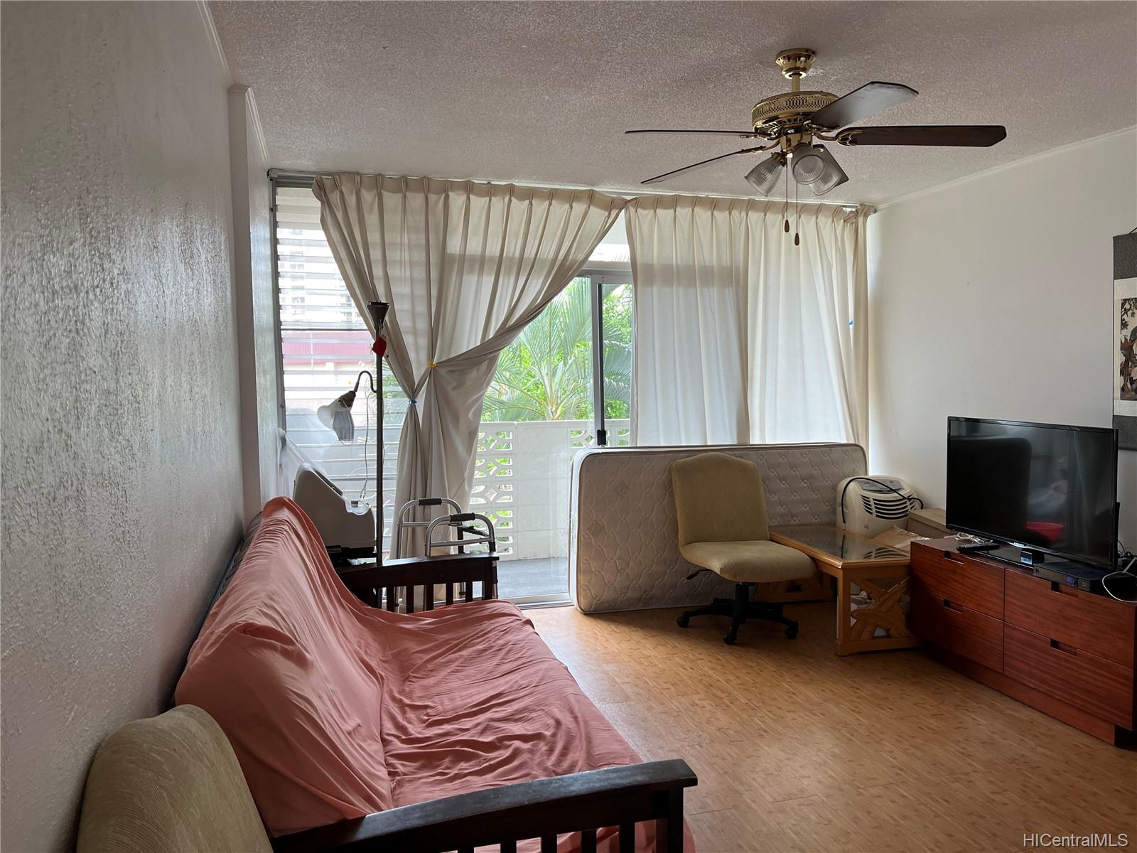 1655 Kanunu Street #201, Honolulu, HI 96814