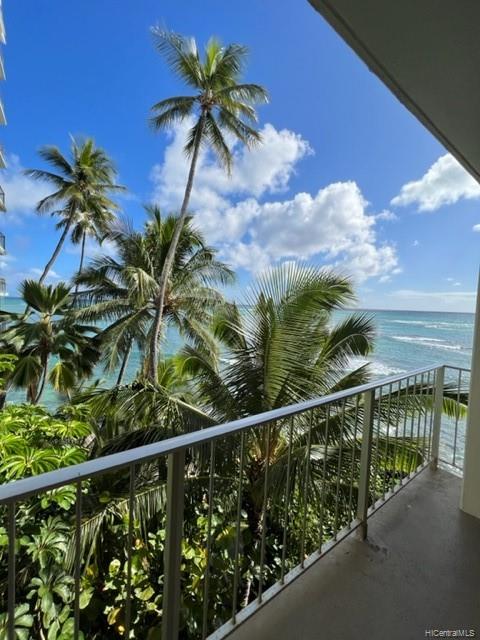 2937 Kalakaua Avenue #44, Honolulu, HI 96815