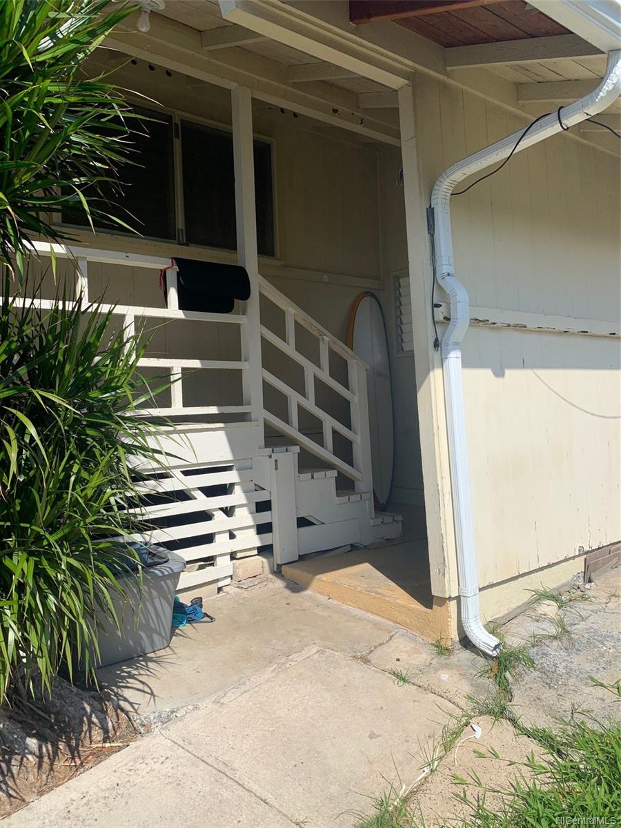 844 Ahuwale Street Honolulu, HI 96821