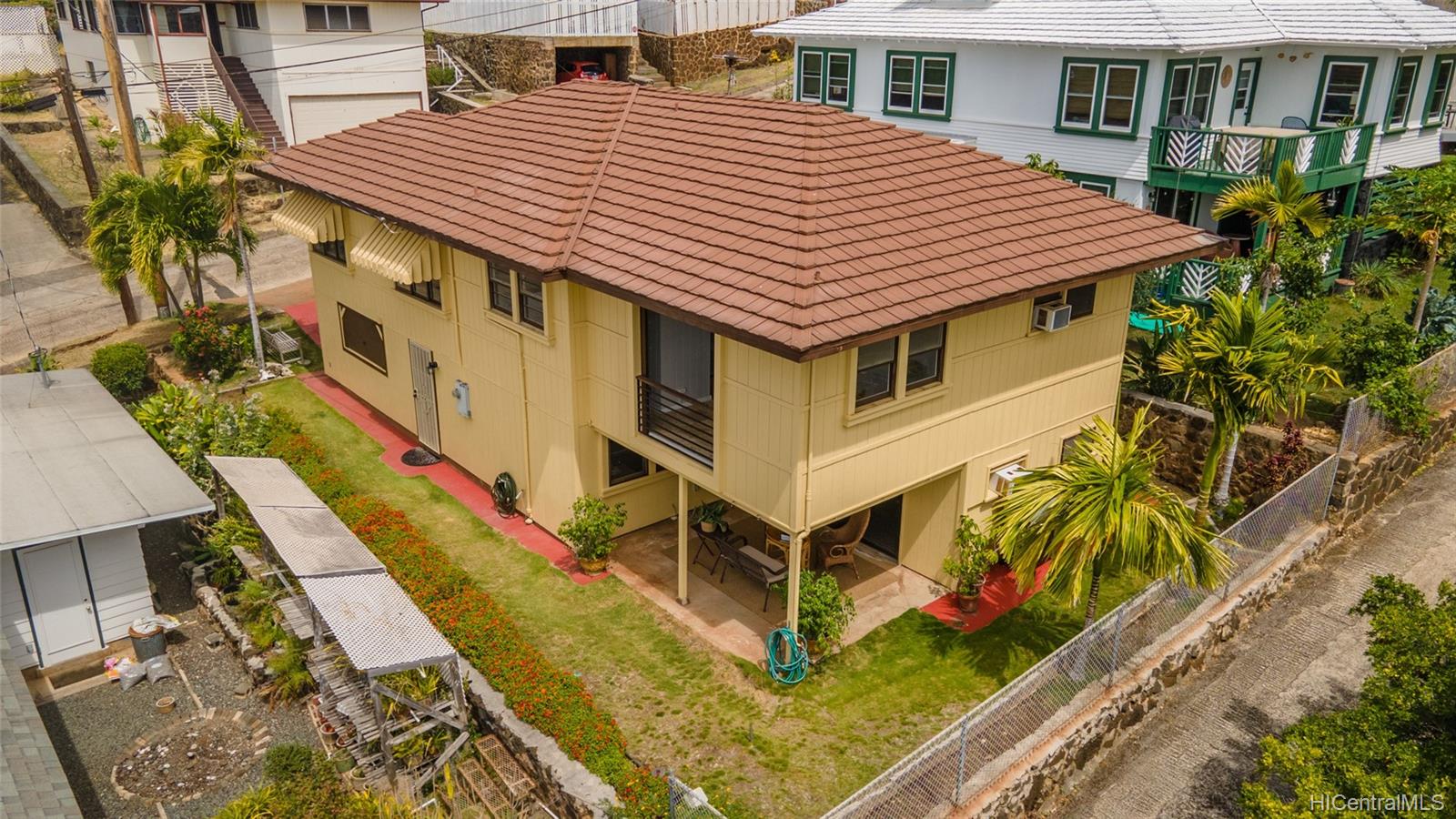 1511 Pualele Place Honolulu, HI 96816