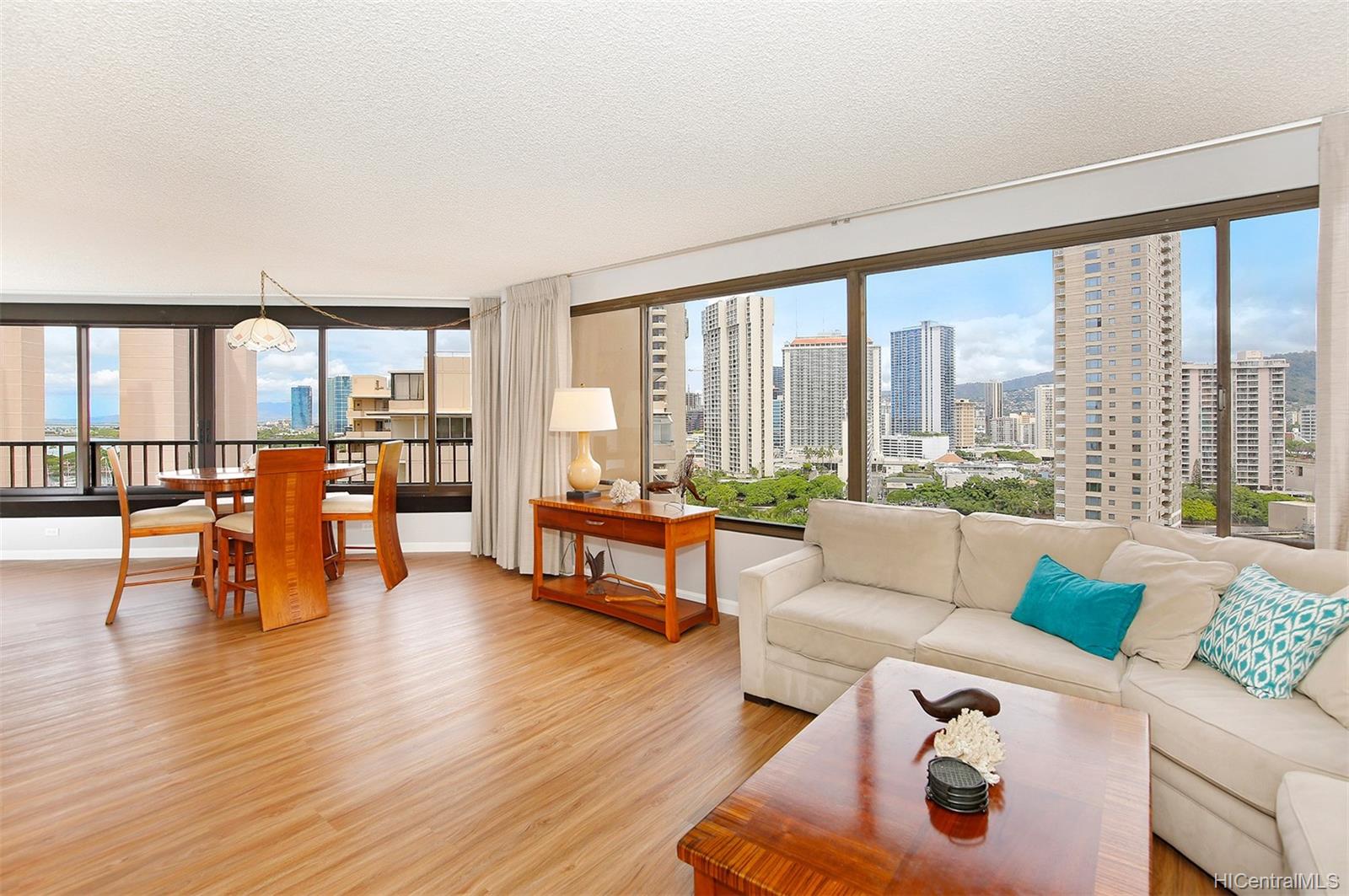 1778 Ala Moana Boulevard #1704, Honolulu, HI 96815