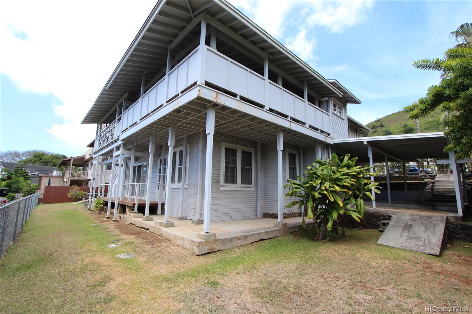 2337 East Manoa Road Honolulu, HI 96822