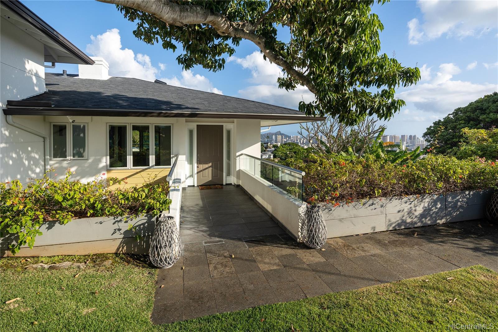 2052 Mott Smith Drive Honolulu, HI 96822