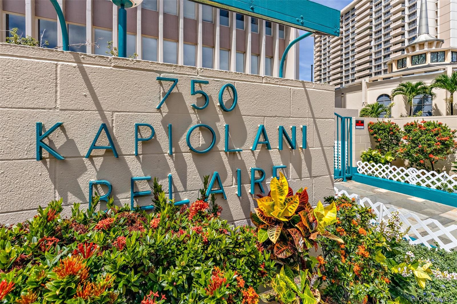 750 Kaheka Street #402, Honolulu, HI 96814