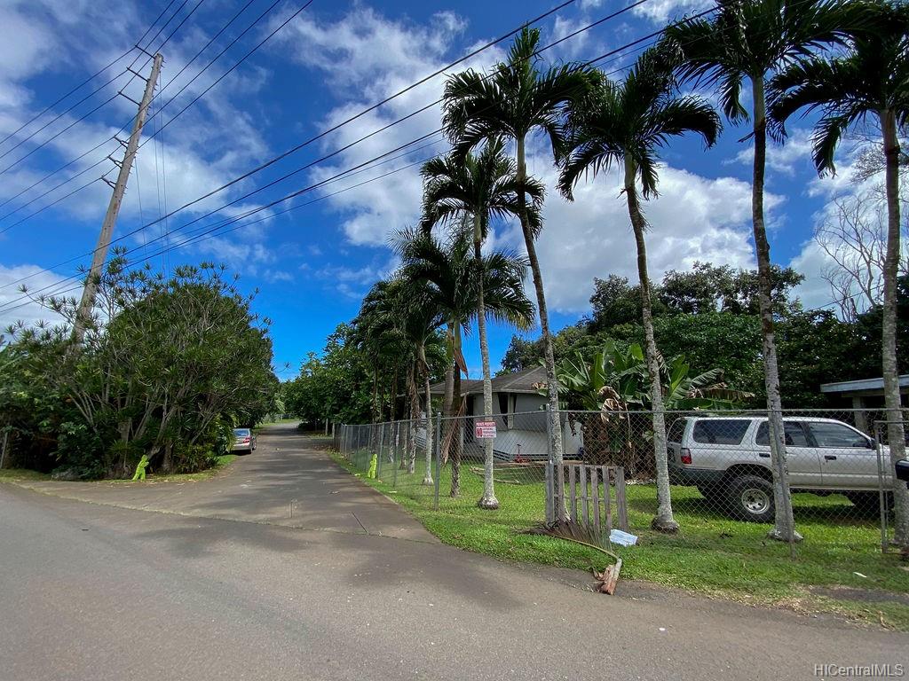 47-459 & 47-449 Mapele Road Kaneohe, HI 96744