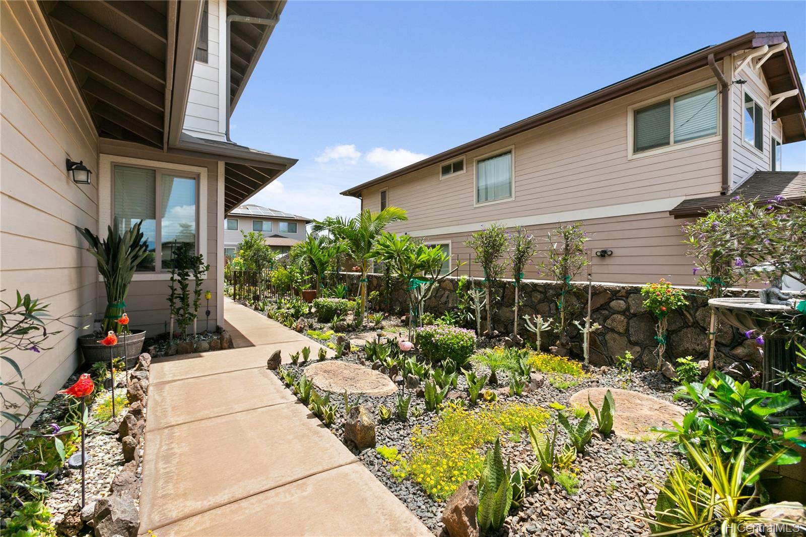 92-761 Kuhoho Street Kapolei, HI 96707