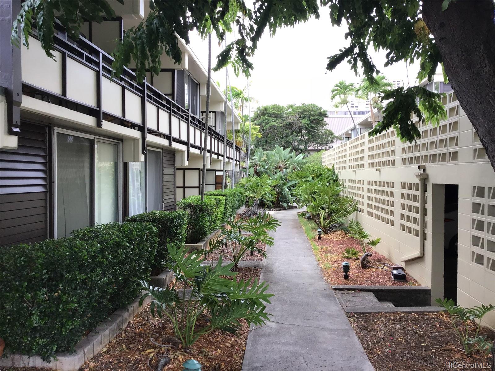 1630 Makiki Street #C104, Honolulu, HI 96822