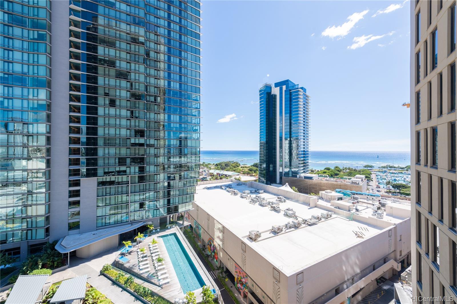 987 Queen Street #1706, Honolulu, HI 96814