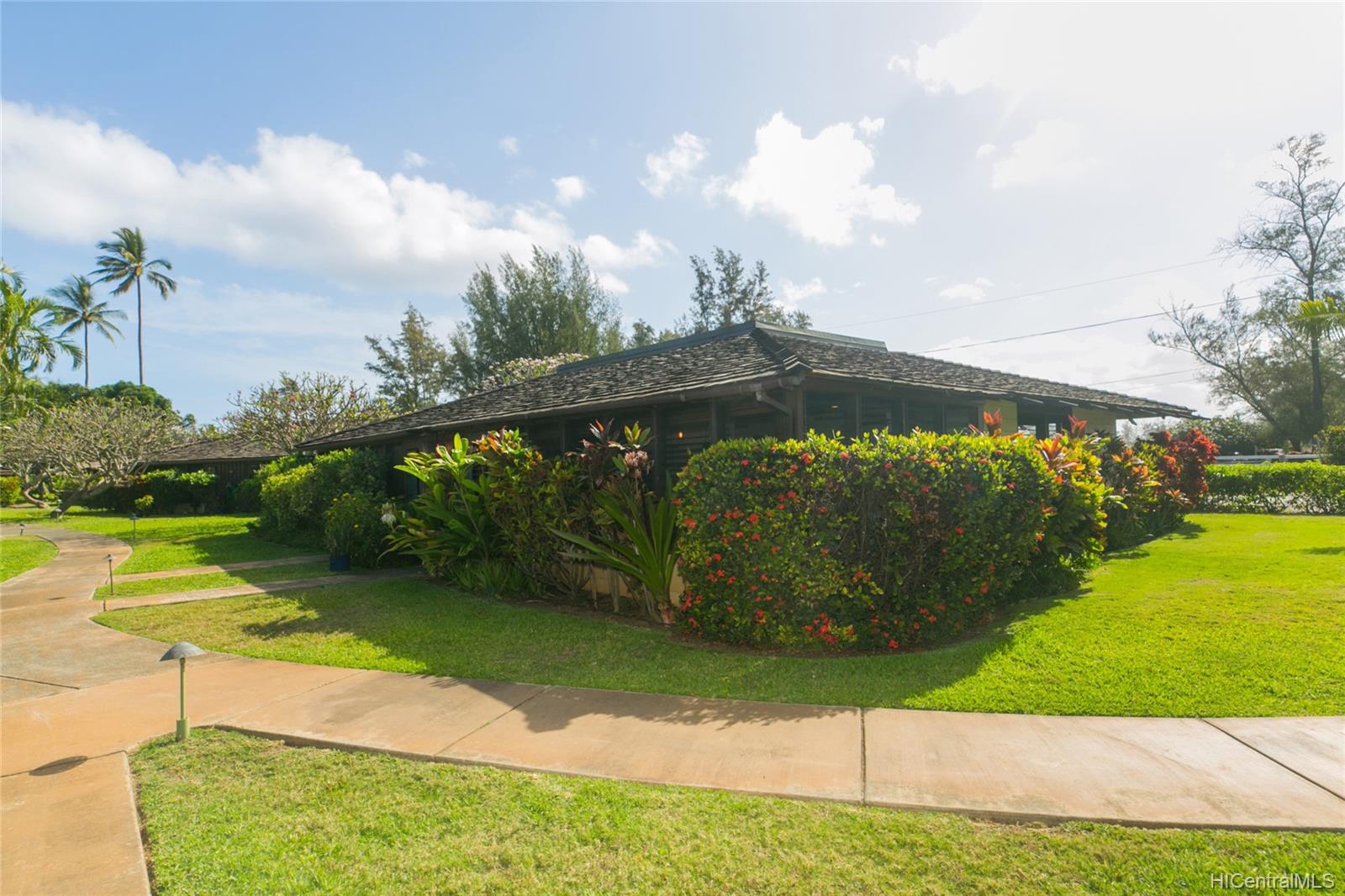 68-615 Farrington Highway #1B, Waialua, HI 96791