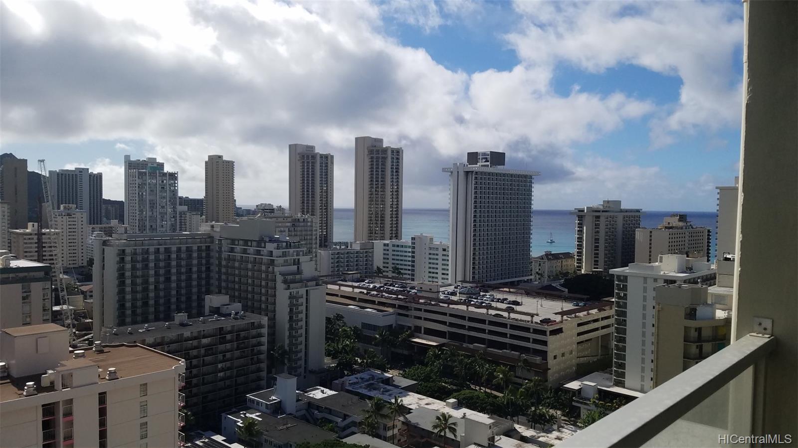445 Seaside Avenue #2711, Honolulu, HI 96815