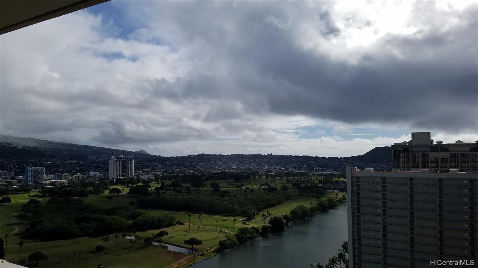 445 Seaside Avenue #2711, Honolulu, HI 96815