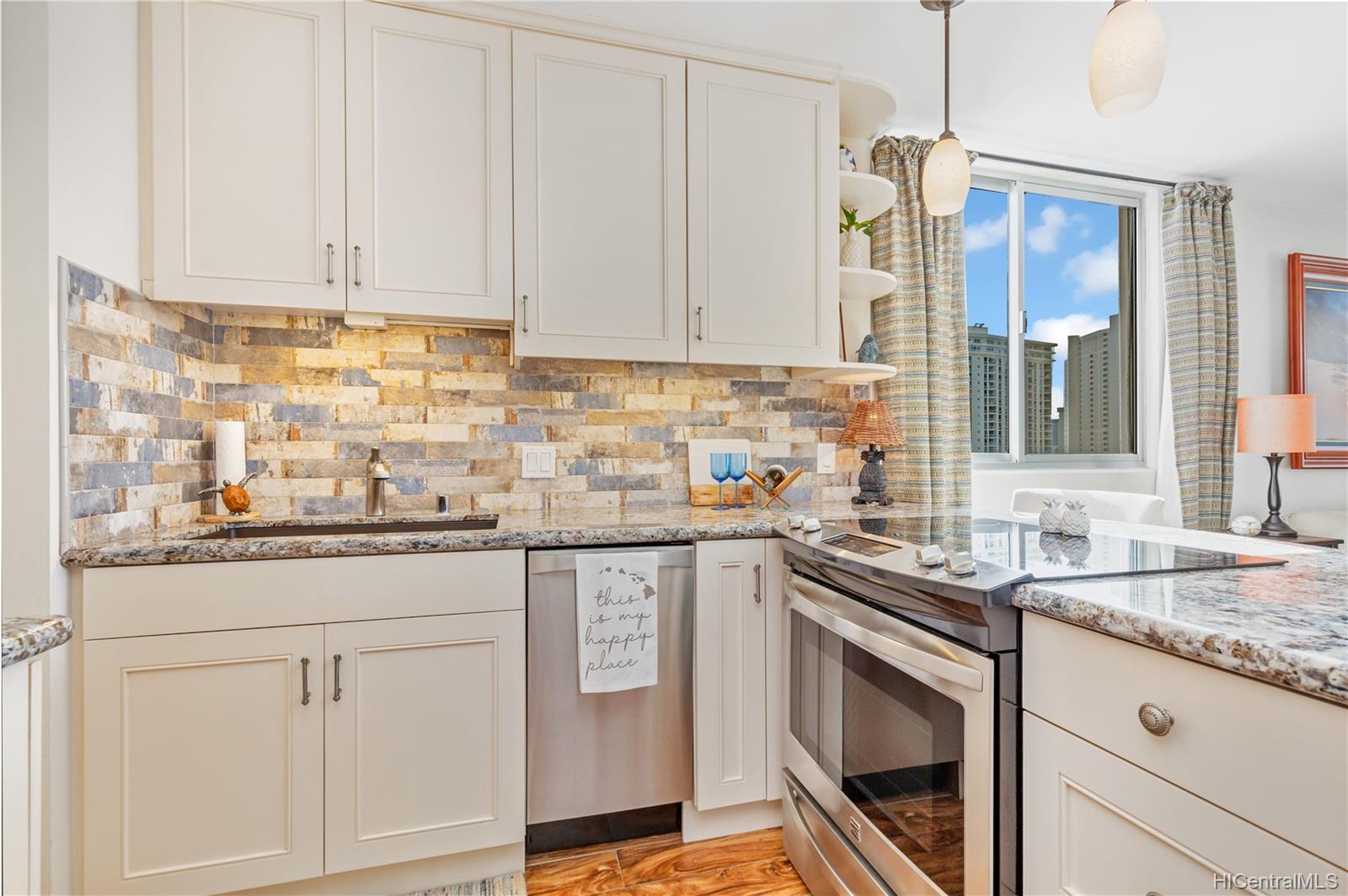 1848 Kahakai Drive #1801, Honolulu, HI 96814