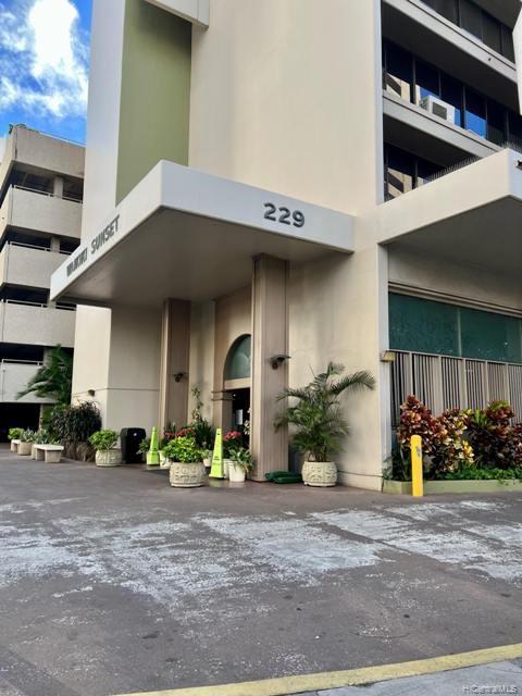 229 Paoakalani Avenue #3508, Honolulu, HI 96815