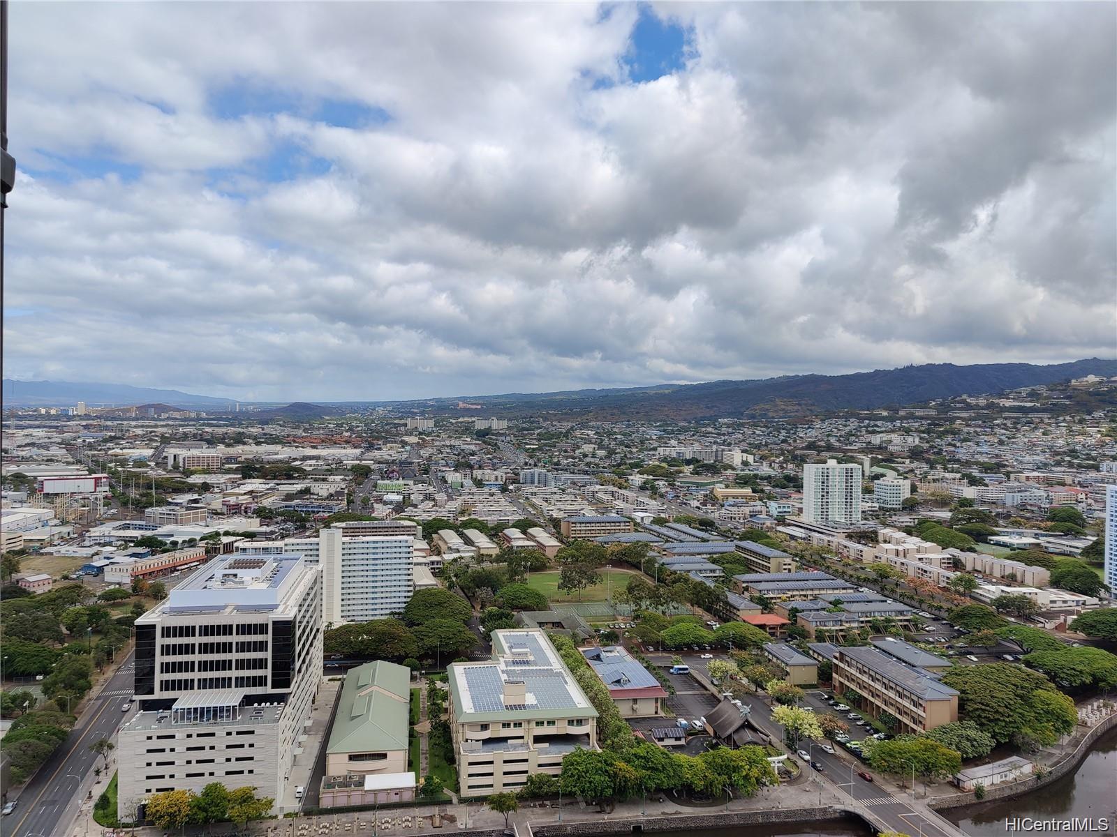 Honolulu Tower 60 Beretania Street #3104, Honolulu, HI 96817