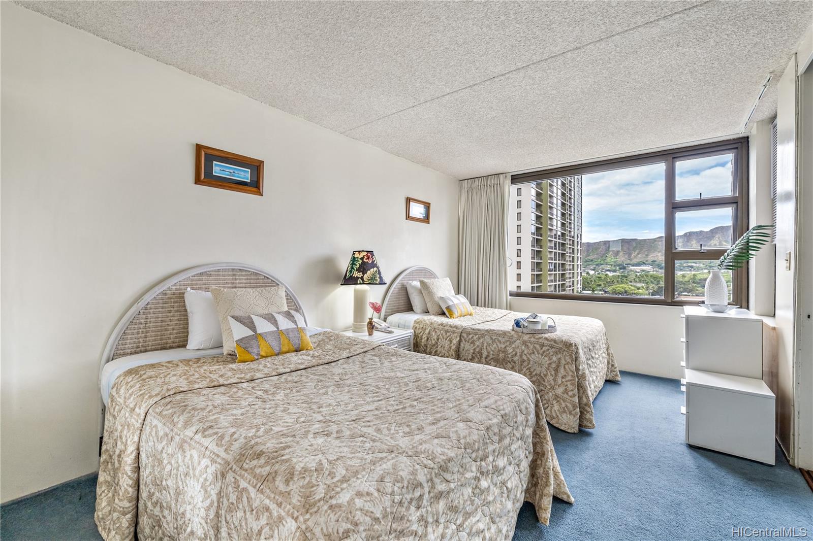 201 Ohua Avenue #1009-1(NUC), Honolulu, HI 96815