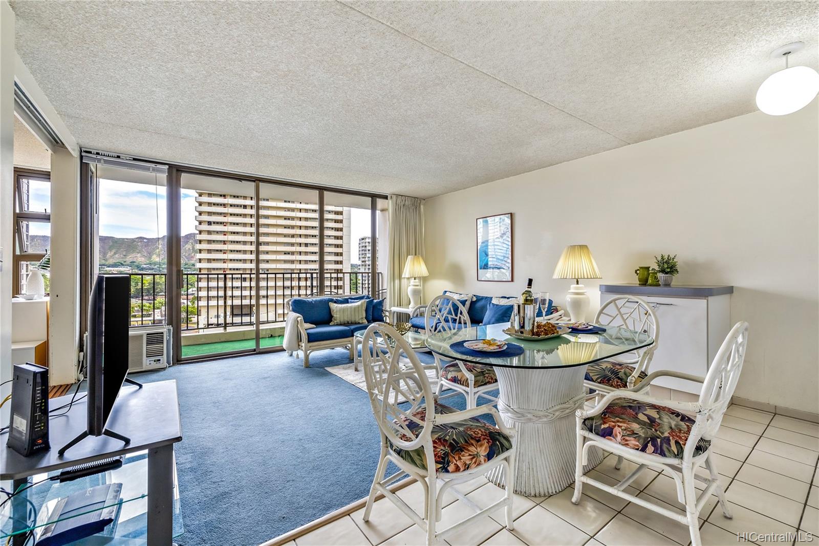 201 Ohua Avenue #1009-1(NUC), Honolulu, HI 96815