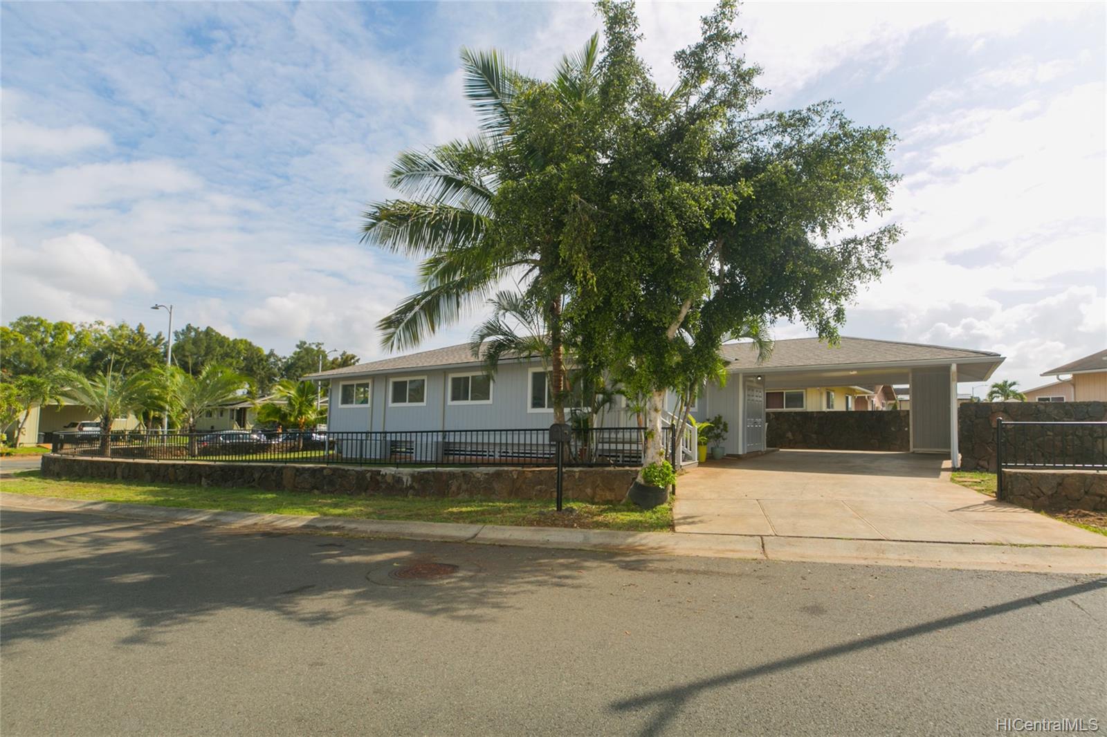  91-1799 Kupeleko Place Ewa Beach, HI 96706