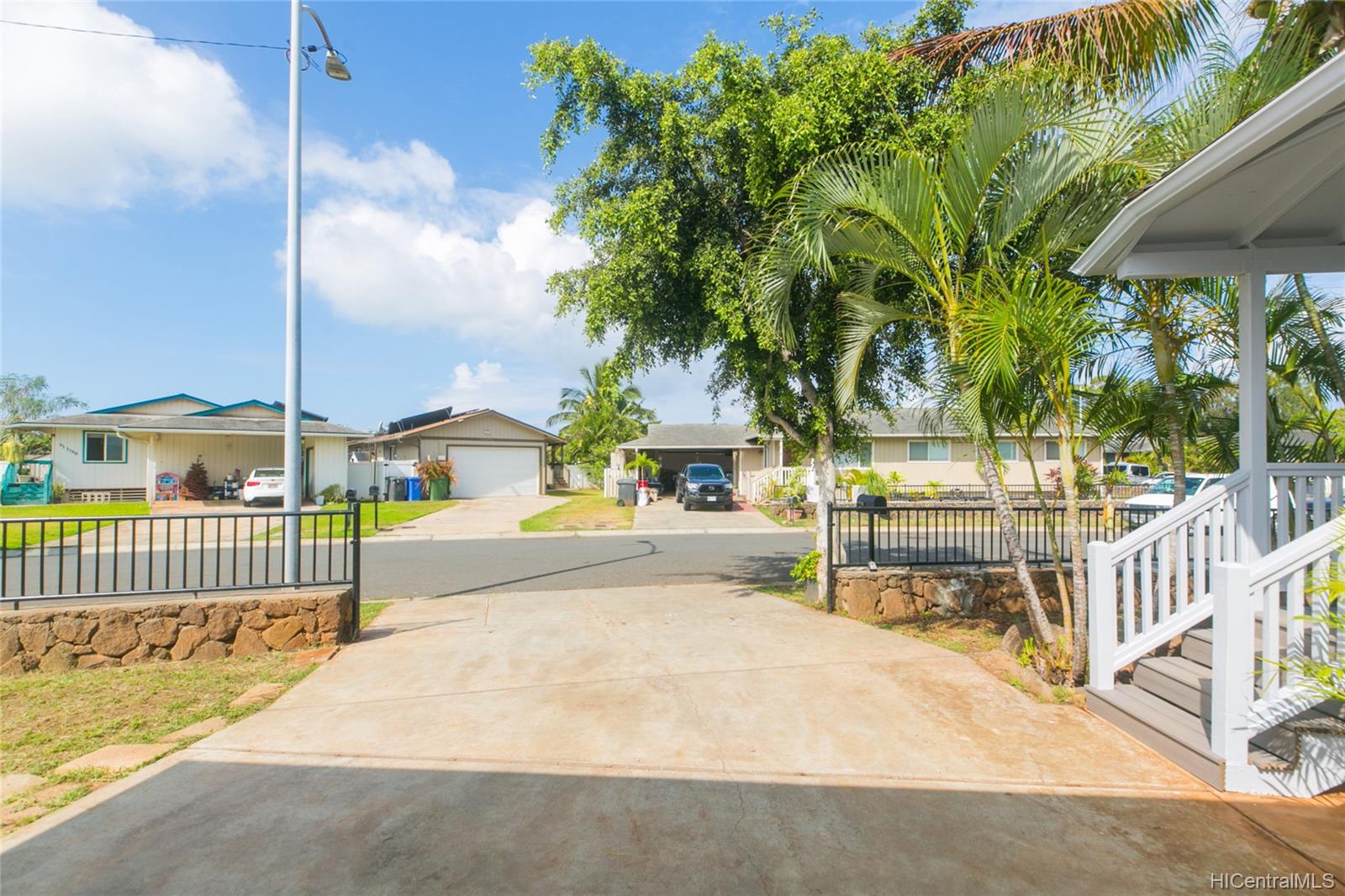 91-1799 Kupeleko Place Ewa Beach, HI 96706