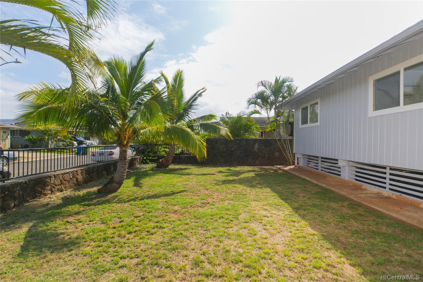 91-1799 Kupeleko Place Ewa Beach, HI 96706