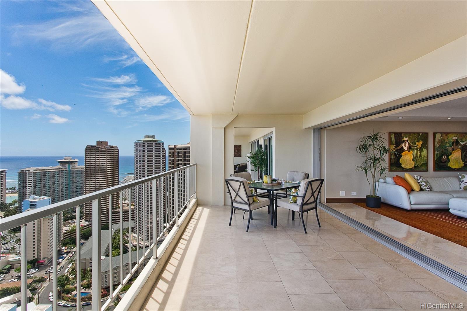 469 Ena Road #3702, Honolulu, HI 96815