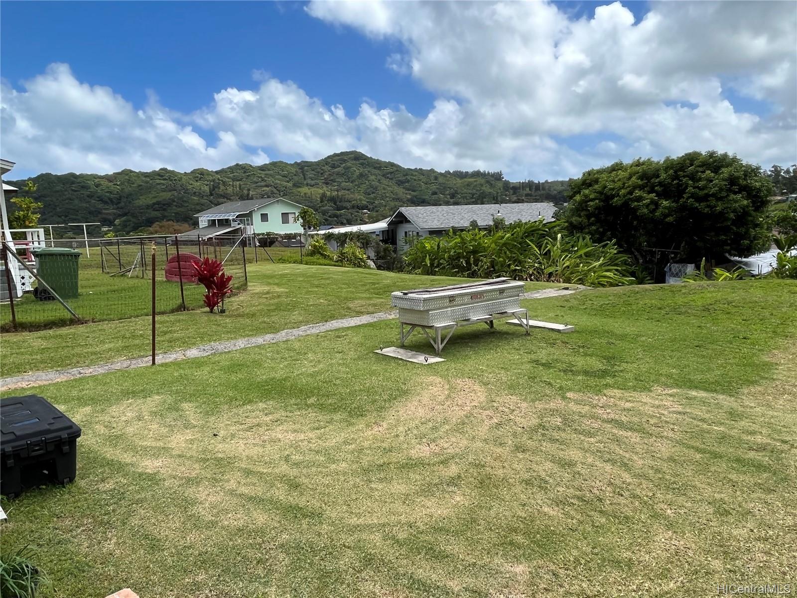 47-478 Ahuimanu Road Kaneohe, HI 96744