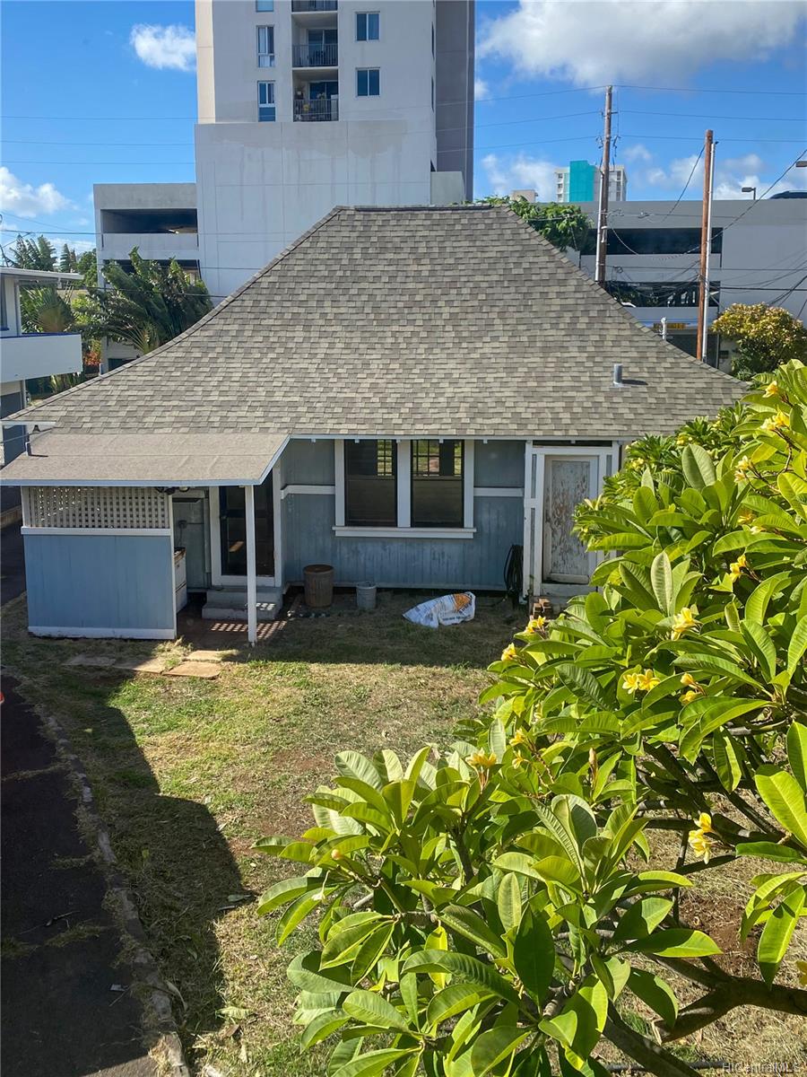 719 Makaleka Avenue Honolulu, HI 96816