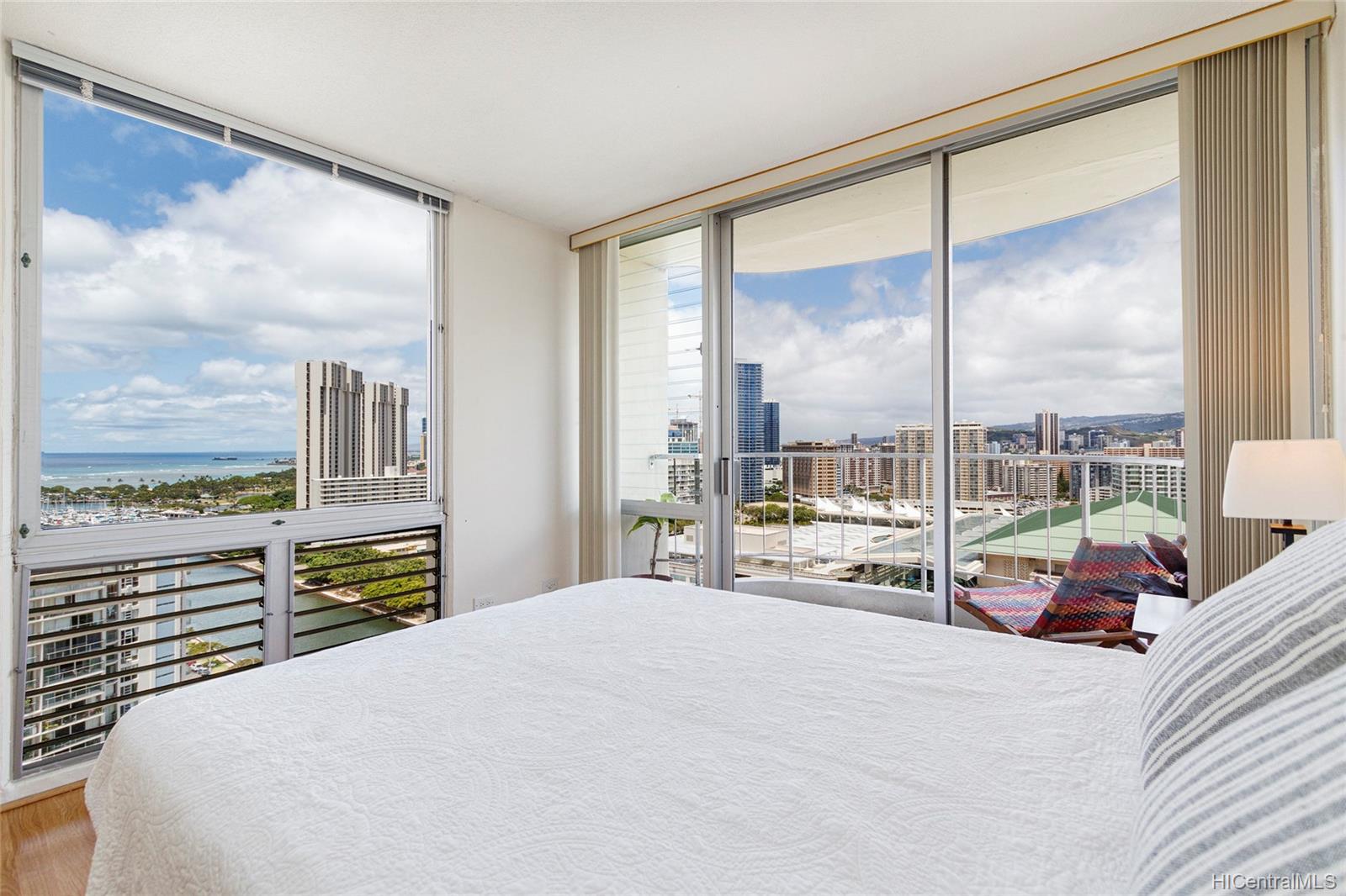 1717 Ala Wai Boulevard #2206, Honolulu, HI 96815