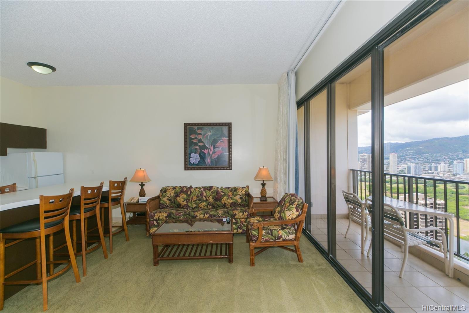 201 Ohua Avenue #3807 T2, Honolulu, HI 96815