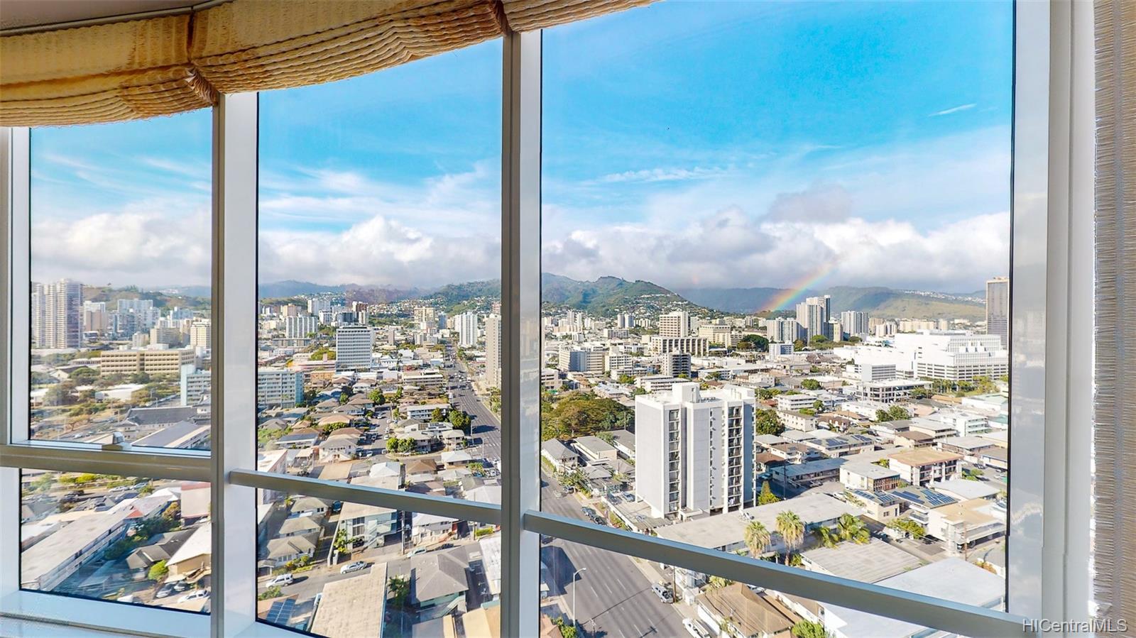 1296 Kapiolani Boulevard #2403, Honolulu, HI 96814