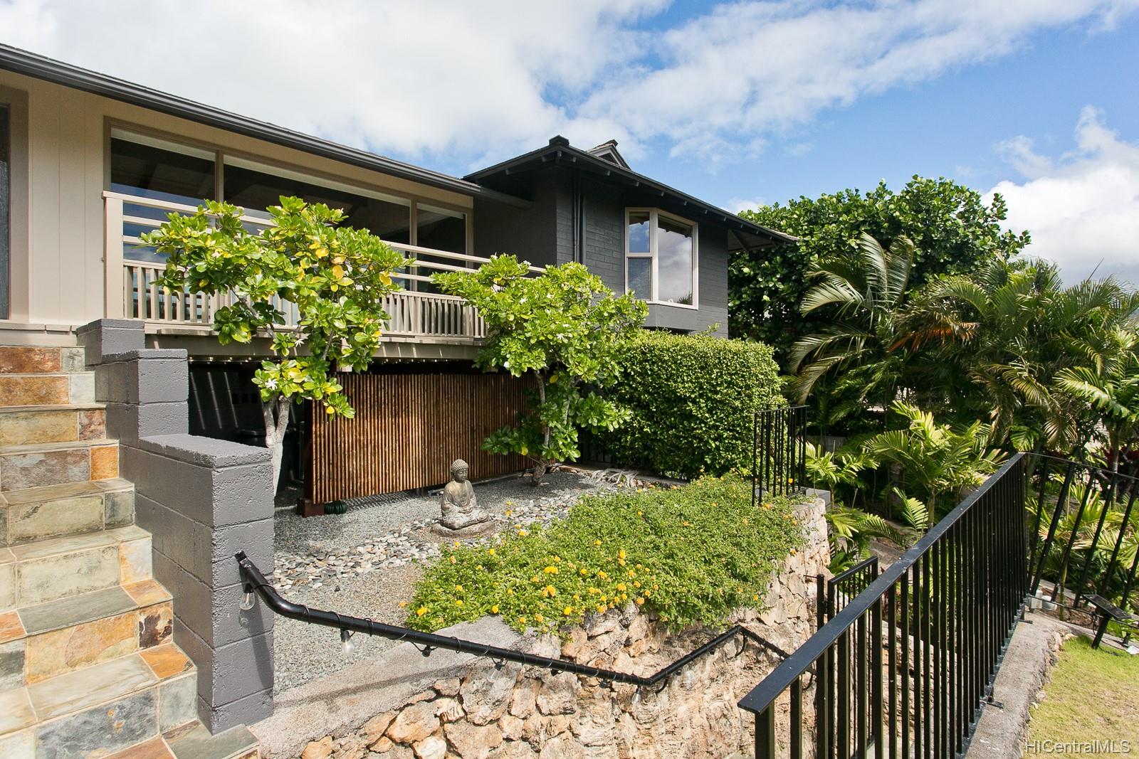 676 Elepaio Street Honolulu, HI 96816